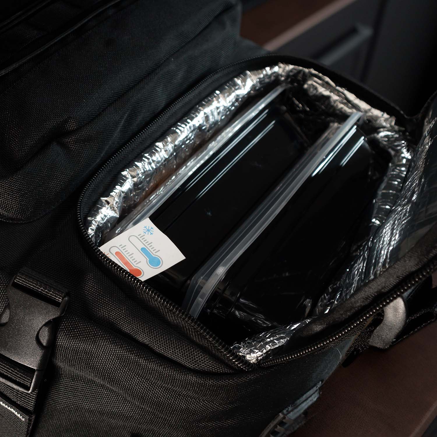 FLEX.32L Dad Bag with Large Cooler Compartment, Wet Bag and Multi Carry Option