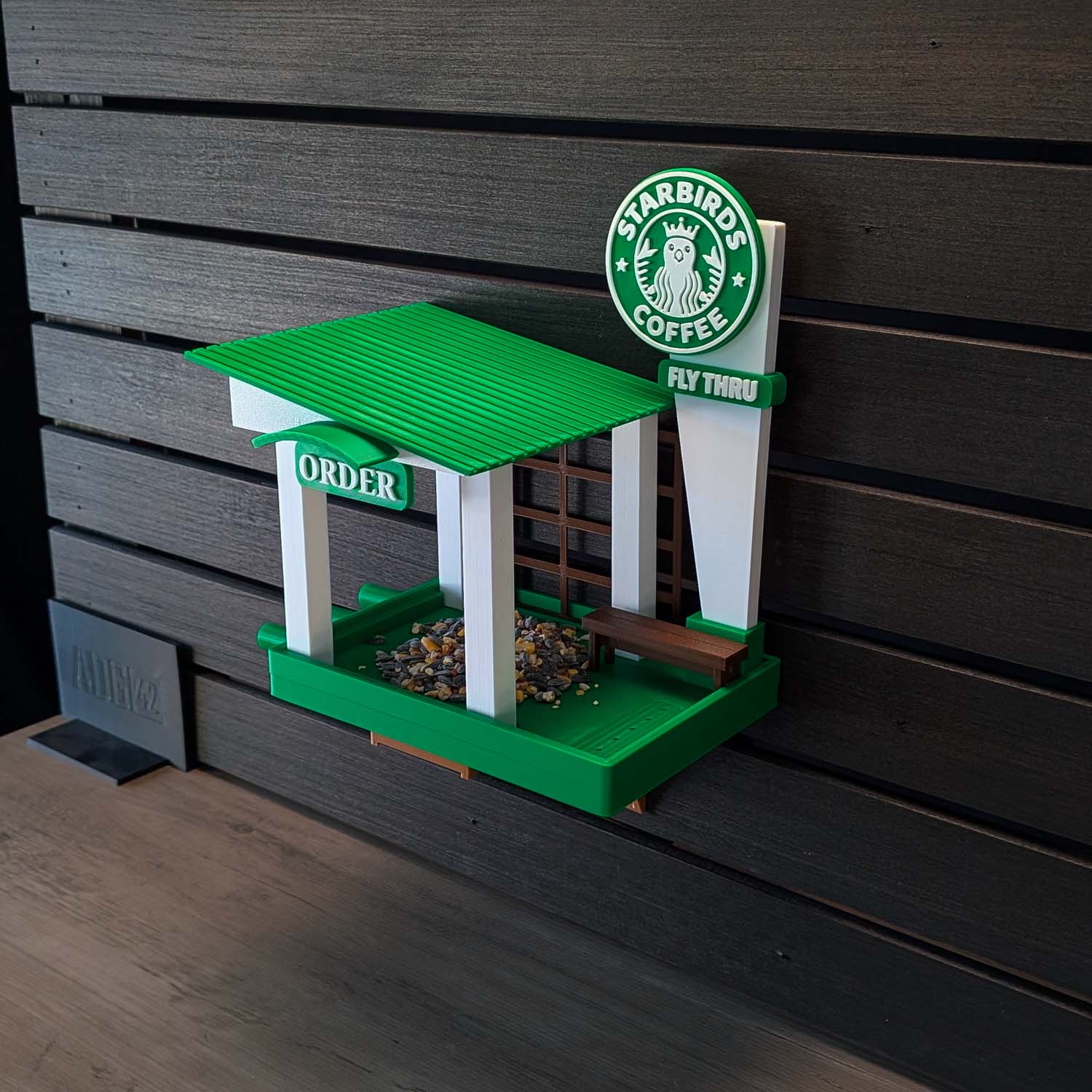 Bird Feeder | Starbirds