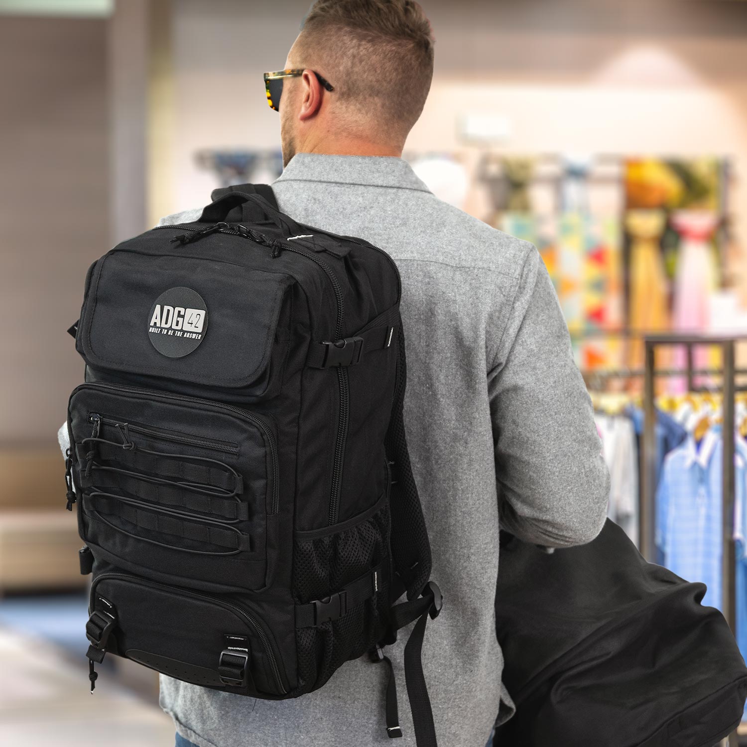 FLEX.32L Dad Bag with Large Cooler Compartment, Wet Bag and Multi Carry Option