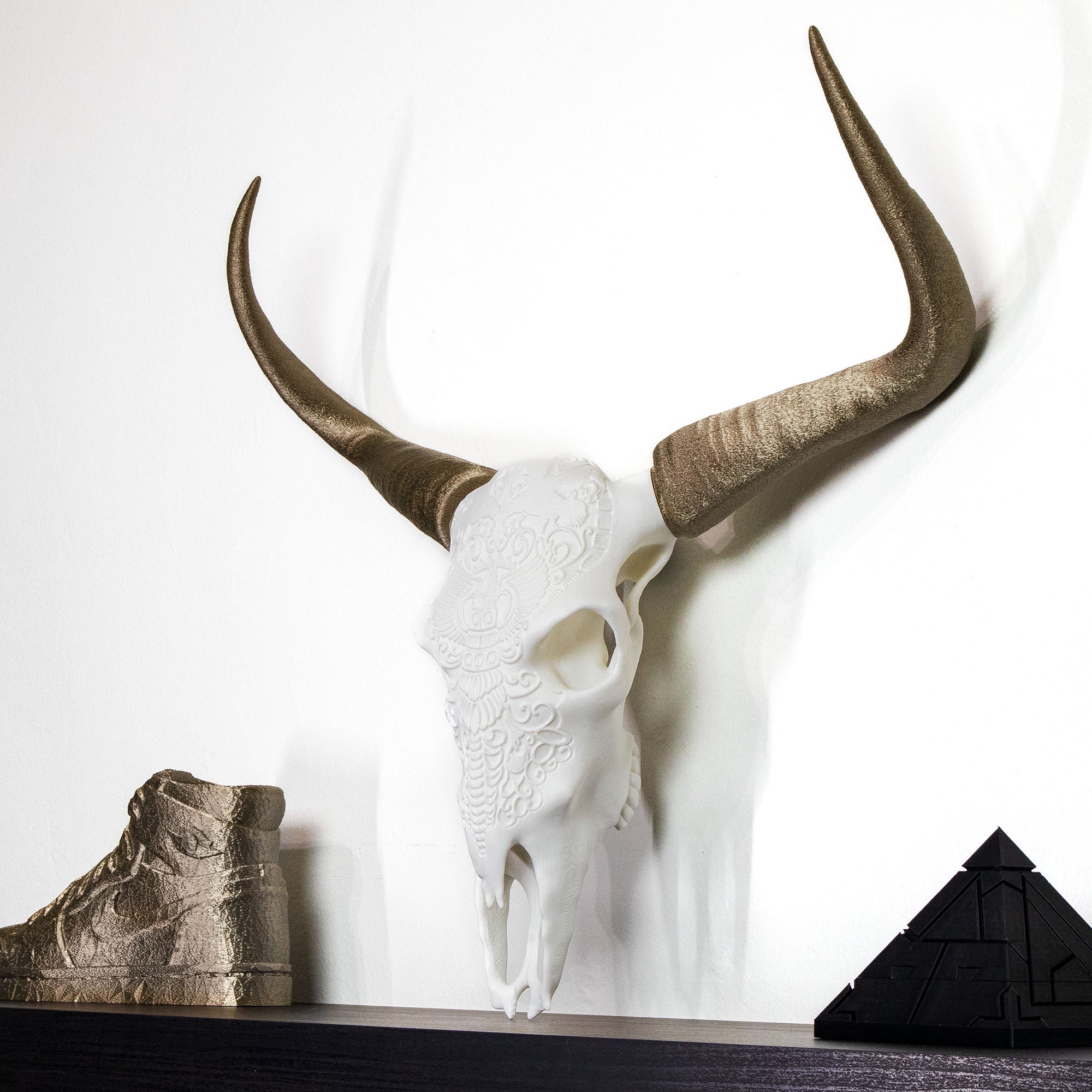 Decorative Steer Horns and Skull | 22